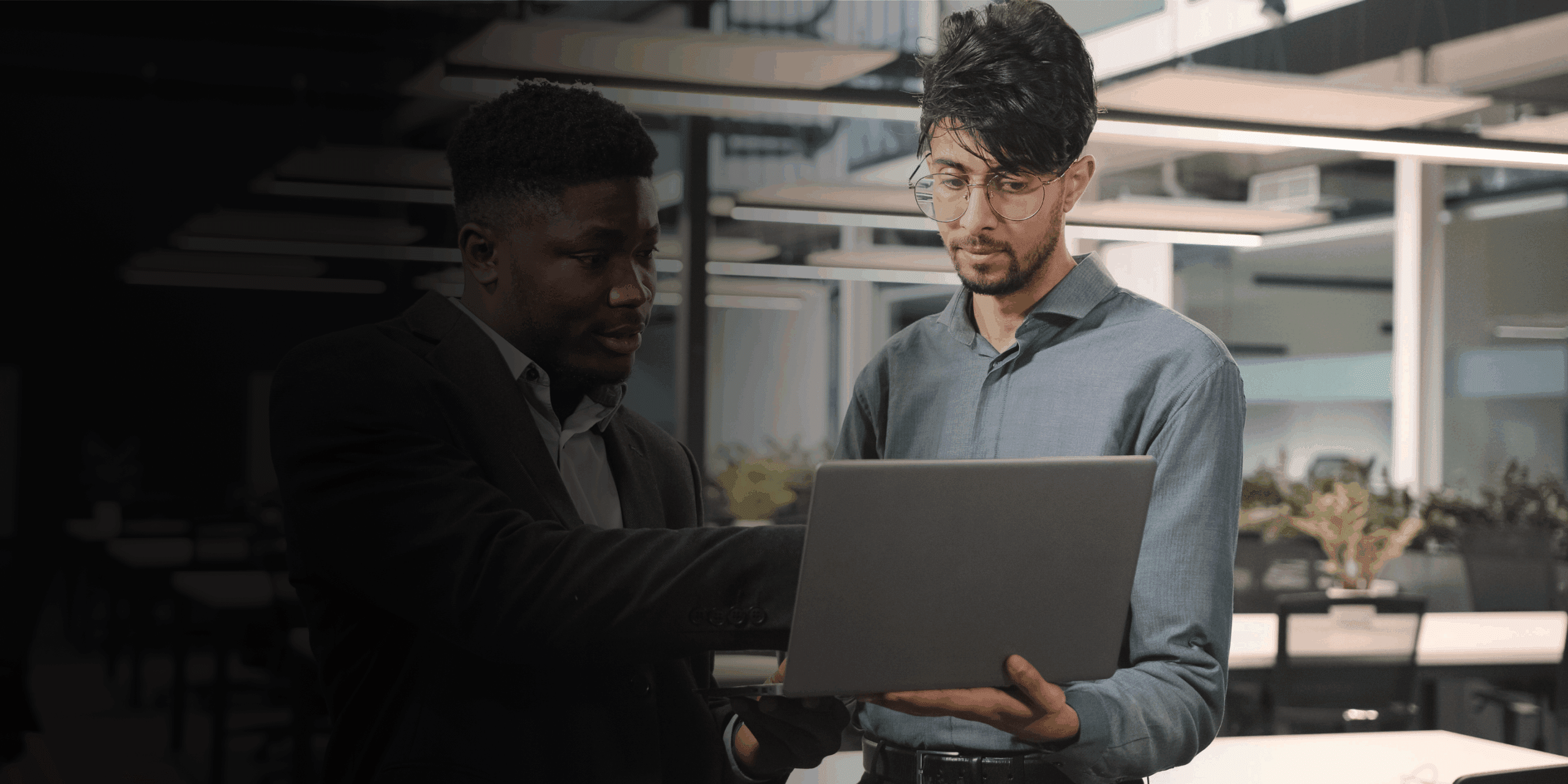 Estrategia de datos e IA: Convertir la inteligencia de datos en ventaja empresarial