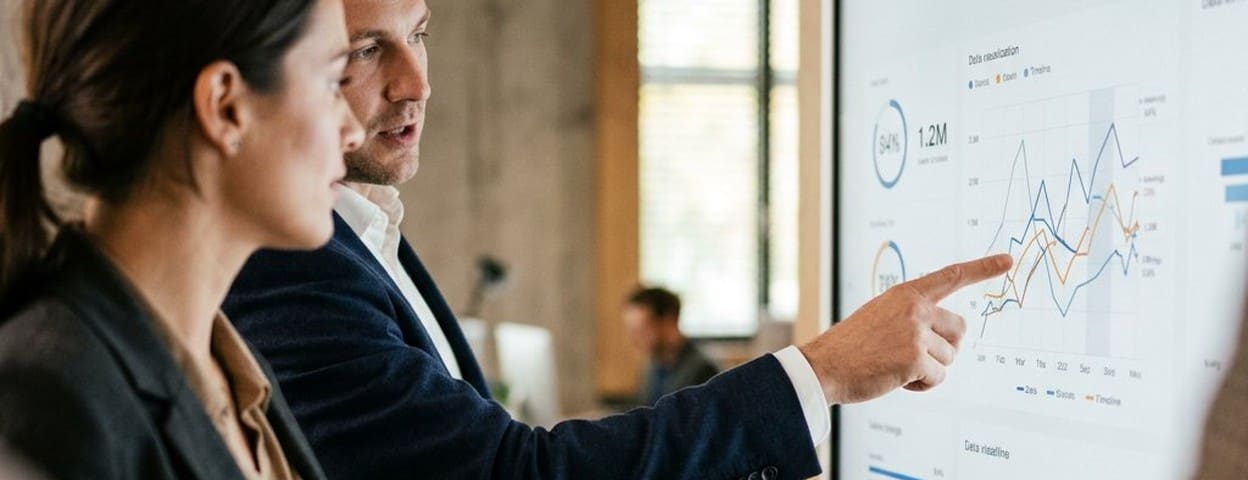 Transforma tu empresa con Data e IA